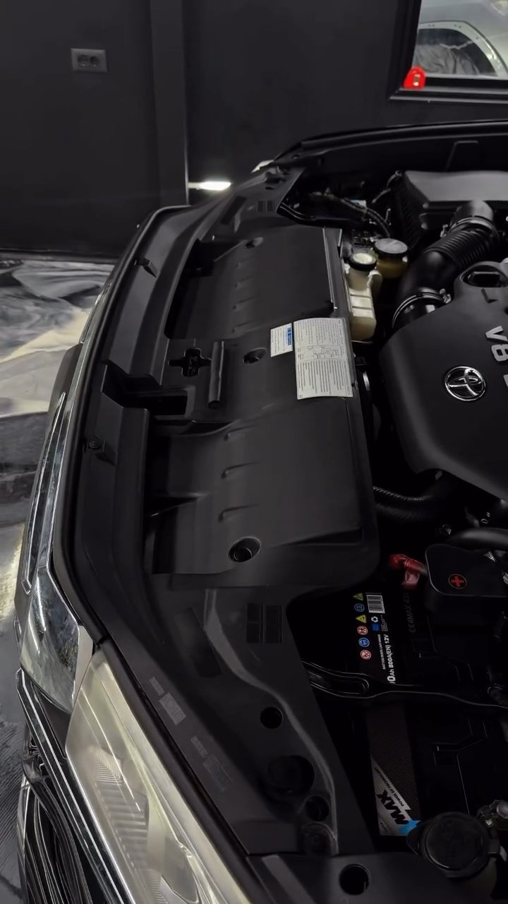 Toyota - Interior Vacuuming