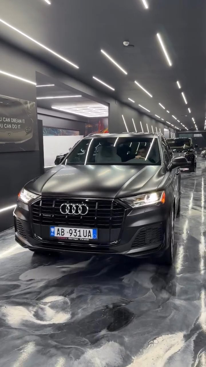 Audi Q7 - PPF MATTE STEK Application Detail