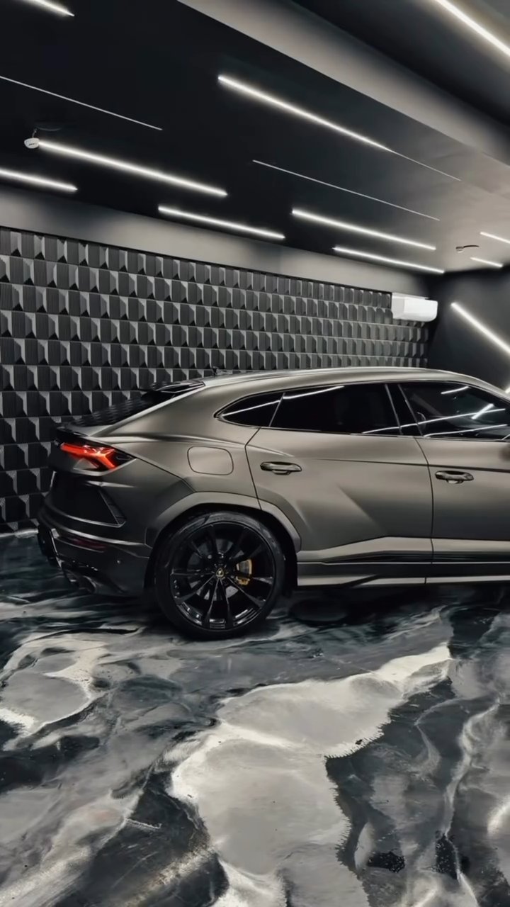 Lamborghini - Unique Look